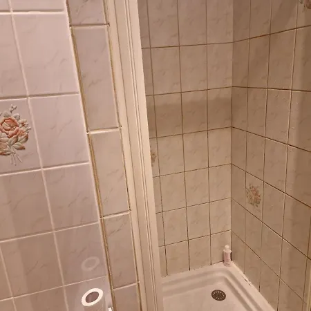 Apartmán F1 Bis Hyper Centre, 4 Couchages, Ascenseur, Face Casino, Proche Thermes, Ideal Ski Et Cure - Fr-1-415-141 *